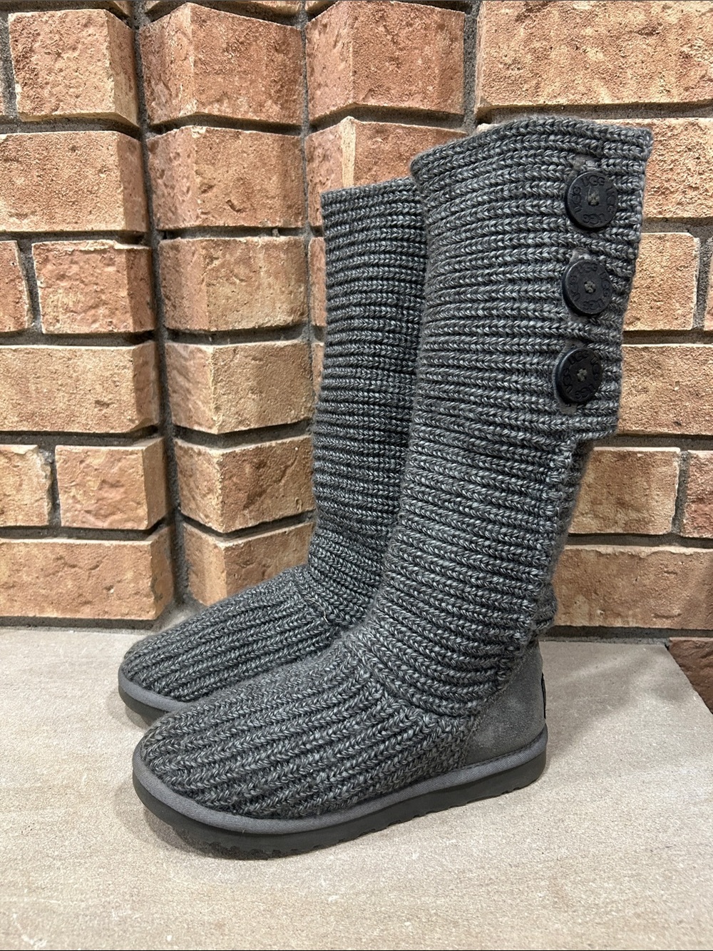UGG Classic Cardy Winter Boot Womens 6 Gray Sweater Knit Tall Slip-On Bootie